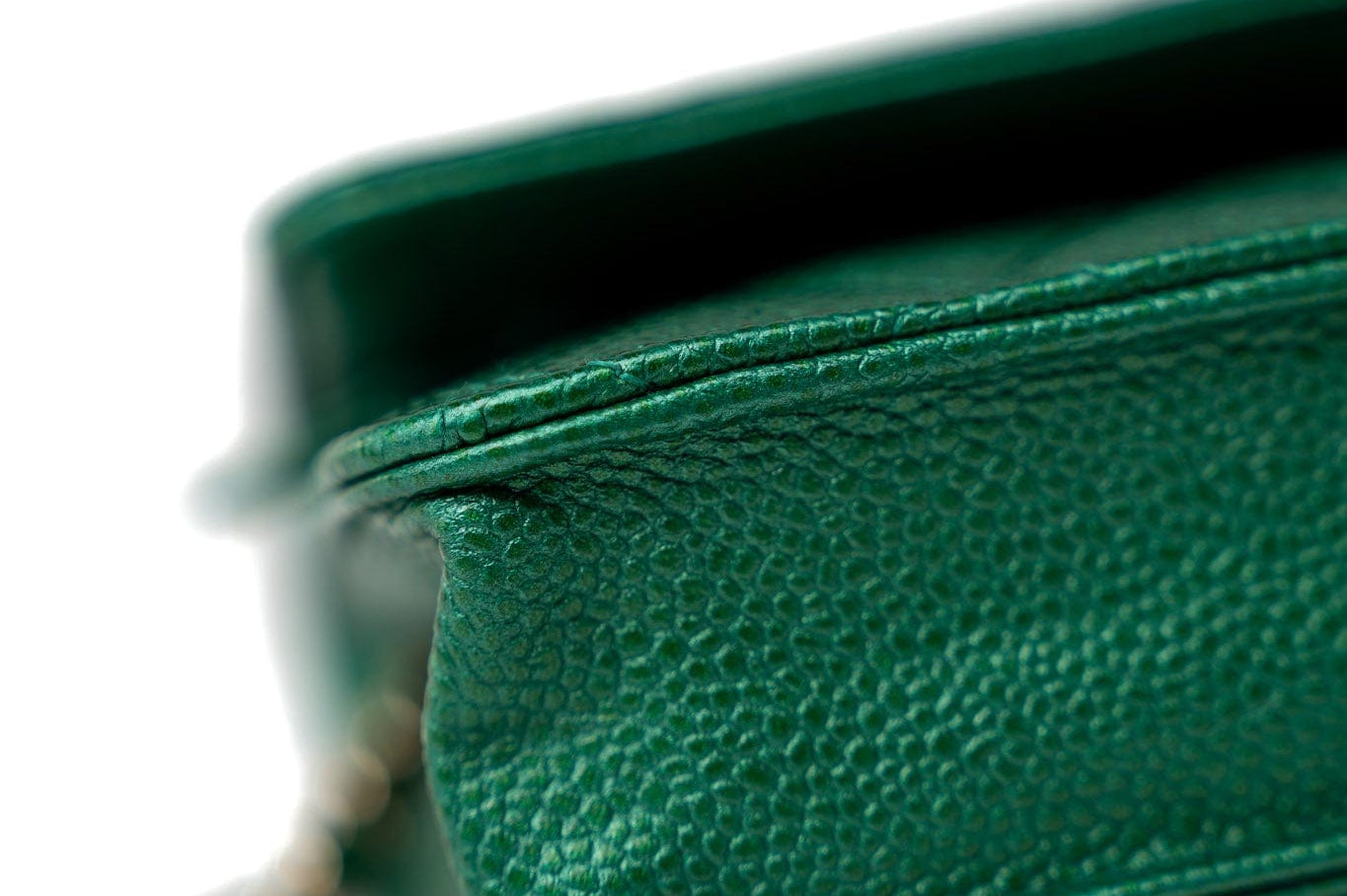 CHANEL Handbag 18S Emerald Green Caviar Quilted Wallet on Chain (WOC) -Knockoff
