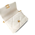 CHANEL Handbag 19 / White White Lambskin Quilted 19 Flap Small Mixed Hardware -Knockoff
