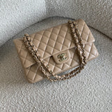 CHANEL Handbag 19B Dark Beige Caviar Quilted Classic Flap Medium LGHW -Knockoff
