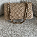 CHANEL Handbag 19B Dark Beige Caviar Quilted Classic Flap Medium LGHW -Knockoff
