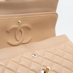 CHANEL Handbag 19B Dark Beige Caviar Quilted Classic Flap Medium LGHW -Knockoff
