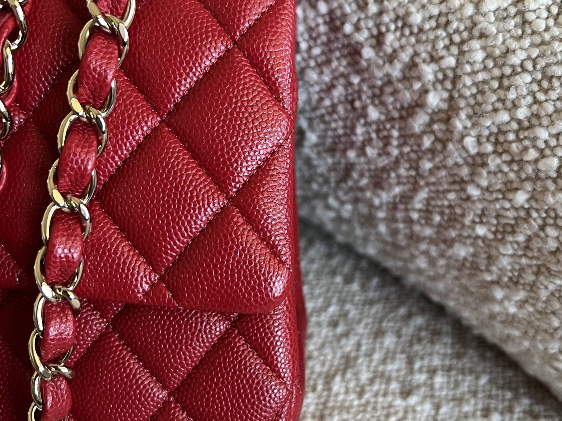 CHANEL Handbag 19B Red Caviar Quilted Classic Flap Medium SHW -Knockoff
