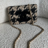 CHANEL Handbag 19K Beige and Black Houndstooth Tweed WOC -Knockoff
