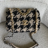 CHANEL Handbag 19K Houndstooth 19 Flap Beige/Black Small MHW -Knockoff
