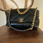 CHANEL Handbag 20A Black Goatskin Quilted 19 Flap Maxi Mixed Hardware -Knockoff
