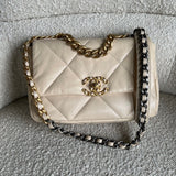 CHANEL Handbag 20A Small Beige Goatskin 19 Flap Mixed Hardware -Knockoff
