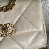 CHANEL Handbag 20A Small Beige Goatskin 19 Flap Mixed Hardware -Knockoff
