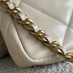 CHANEL Handbag 20A Small Beige Goatskin 19 Flap Mixed Hardware -Knockoff
