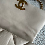 CHANEL Handbag 20A Small Beige Goatskin 19 Flap Mixed Hardware -Knockoff
