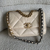 CHANEL Handbag 20A Small Beige Goatskin 19 Flap Mixed Hardware -Knockoff
