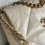 CHANEL Handbag 20A Small Beige Goatskin 19 Flap Mixed Hardware -Knockoff
