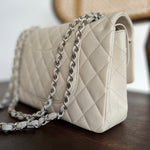 CHANEL Handbag 20B Ivory Caviar Quilted Classic Flap Medium Silver Hardware -Knockoff
