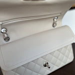 CHANEL Handbag 20B Ivory Caviar Quilted Classic Flap Medium Silver Hardware -Knockoff
