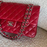 CHANEL Handbag 20B Red Lambskin Quilted Classic Flap Medium SHW -Knockoff
