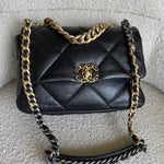 CHANEL Handbag 20C Black Lambskin Quilted 19 Flap Medium/Large Mixed Hardware -Knockoff
