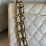 CHANEL Handbag 20C Light Beige Caviar Quilted Jumbo Classic Flap LGHW -Knockoff
