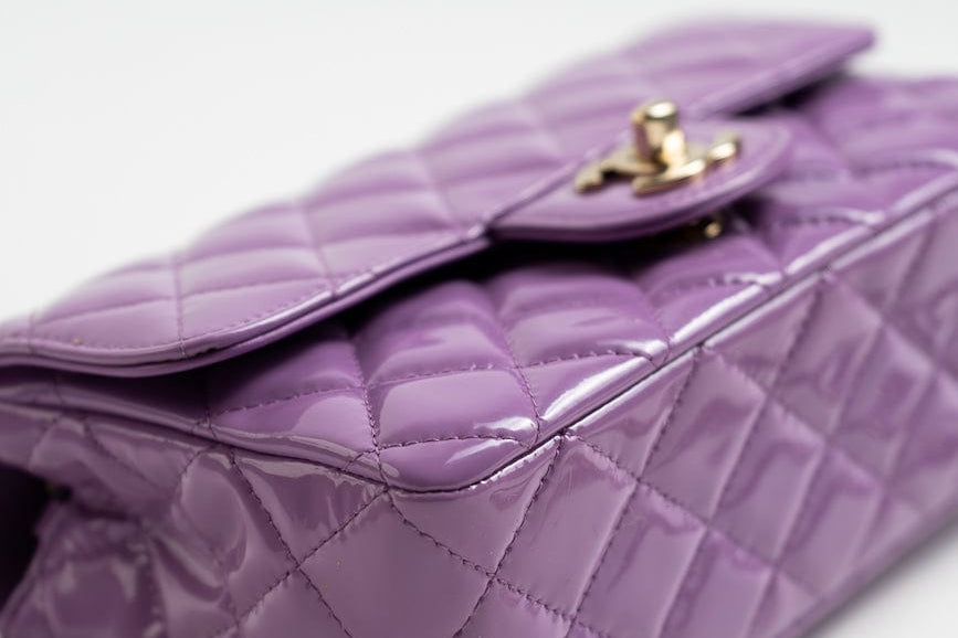 CHANEL Handbag 20C Purple Patent Quilted Mini Rectangular Flap LGHW -Knockoff
