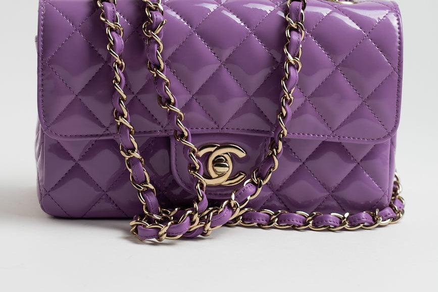 CHANEL Handbag 20C Purple Patent Quilted Mini Rectangular Flap LGHW -Knockoff
