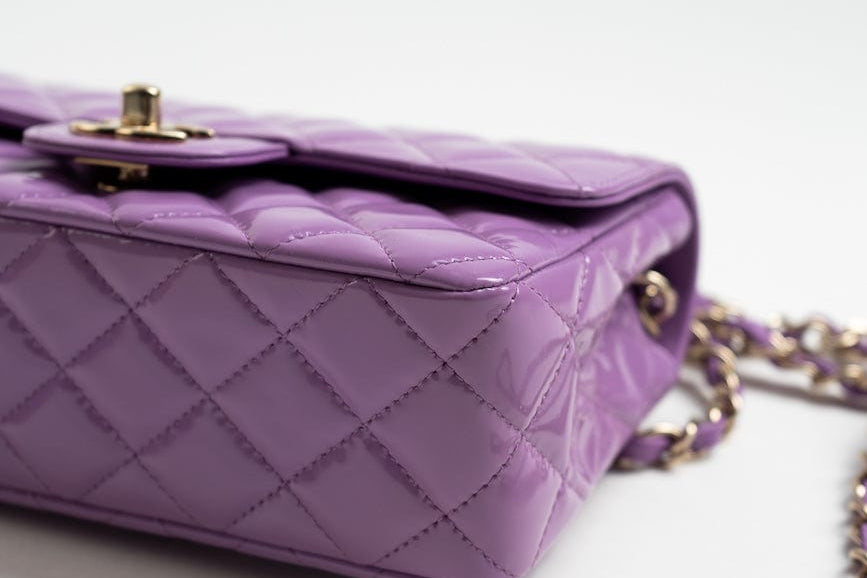 CHANEL Handbag 20C Purple Patent Quilted Mini Rectangular Flap LGHW -Knockoff
