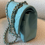 CHANEL Handbag 20C Tiffany Blue Caviar Quilted Classic Double Flap Medium Light Gold Hardware -Knockoff
