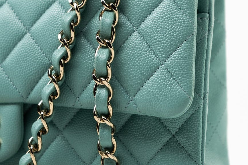 CHANEL Handbag 20C Tiffany Blue Caviar Quilted Classic Flap Medium Light Gold Hardware -Knockoff
