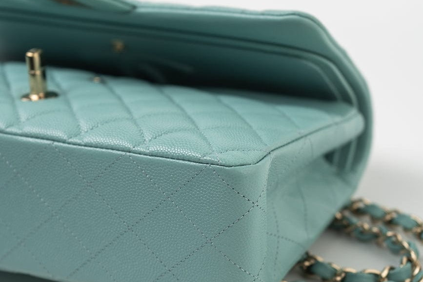 CHANEL Handbag 20C Tiffany Blue Caviar Quilted Classic Flap Medium Light Gold Hardware -Knockoff
