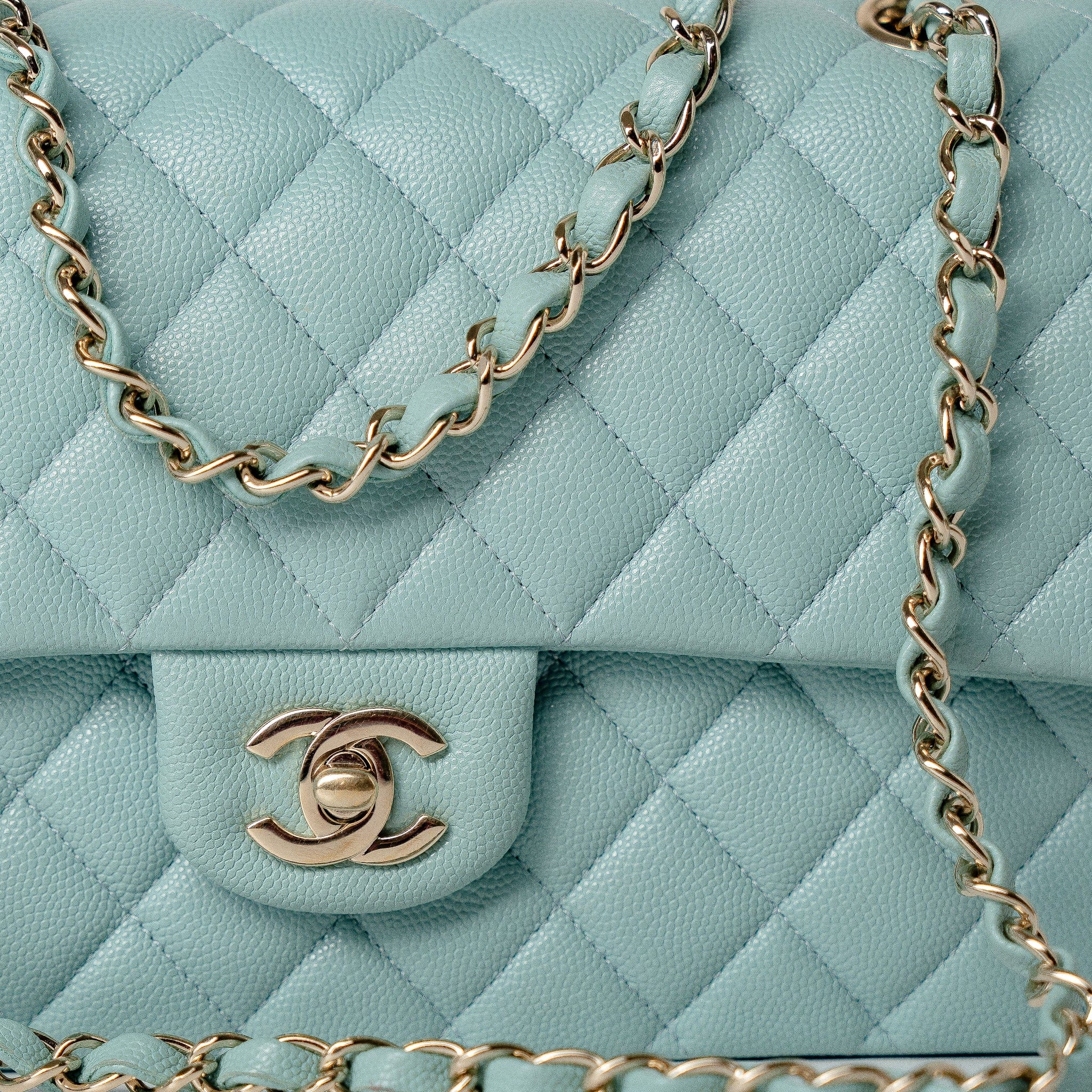 CHANEL Handbag 20C Tiffany Blue Caviar Quilted Classic Flap Medium Light Gold Hardware -Knockoff
