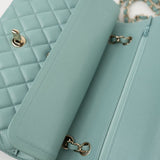 CHANEL Handbag 20C Tiffany Blue Caviar Quilted Classic Flap Medium Light Gold Hardware -Knockoff
