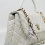 CHANEL Handbag 20K Iridescent White Caviar Quilted Coco Handle Medium Light Gold Hardware -Knockoff
