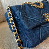 CHANEL Handbag 20S Blue Denim 19 Flap Quilted Small Mixed Hardware -Knockoff
