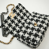 CHANEL Handbag 20S Ecru Black & White Tweed Quilted 19 Flap Small Mixed Hardware -Knockoff
