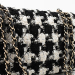 CHANEL Handbag 20S Ecru Black & White Tweed Quilted Medium Classic Flap LGHW -Knockoff
