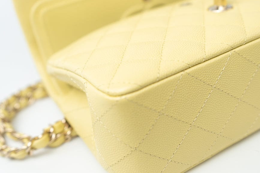 CHANEL Handbag 20S Yellow Caviar Quilted Classic Flap Small Light Gold Hardware -Knockoff
