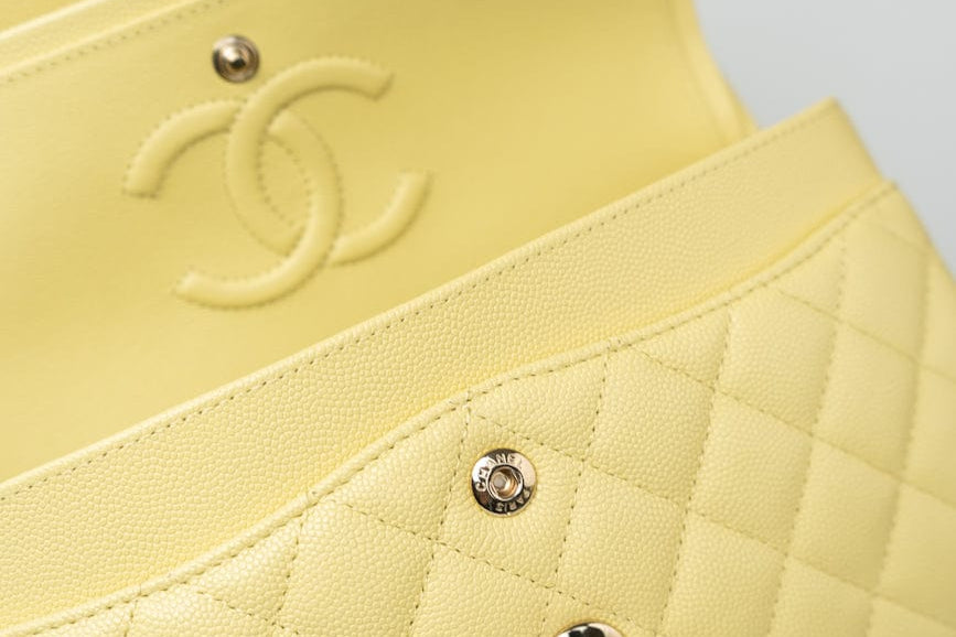 CHANEL Handbag 20S Yellow Caviar Quilted Classic Flap Small Light Gold Hardware -Knockoff
