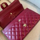 CHANEL Handbag 21A Burgundy Lambskin Quilted Classic Flap Medium LGHW -Knockoff
