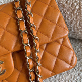 CHANEL Handbag 21A Caramel / Light Brown Caviar Quilted Classic Flap Medium LGHW -Knockoff
