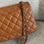 CHANEL Handbag 21A Caramel / Light Brown Caviar Quilted Classic Flap Medium LGHW -Knockoff
