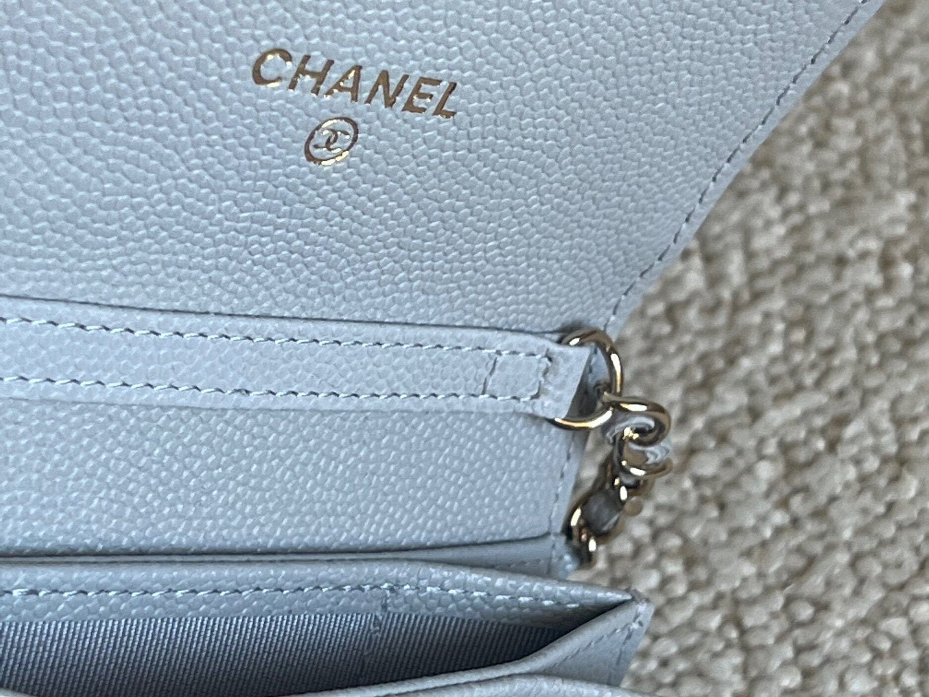 CHANEL Handbag 21A Caviar Quilted Flap Card Holder On Chain Grey -Knockoff
