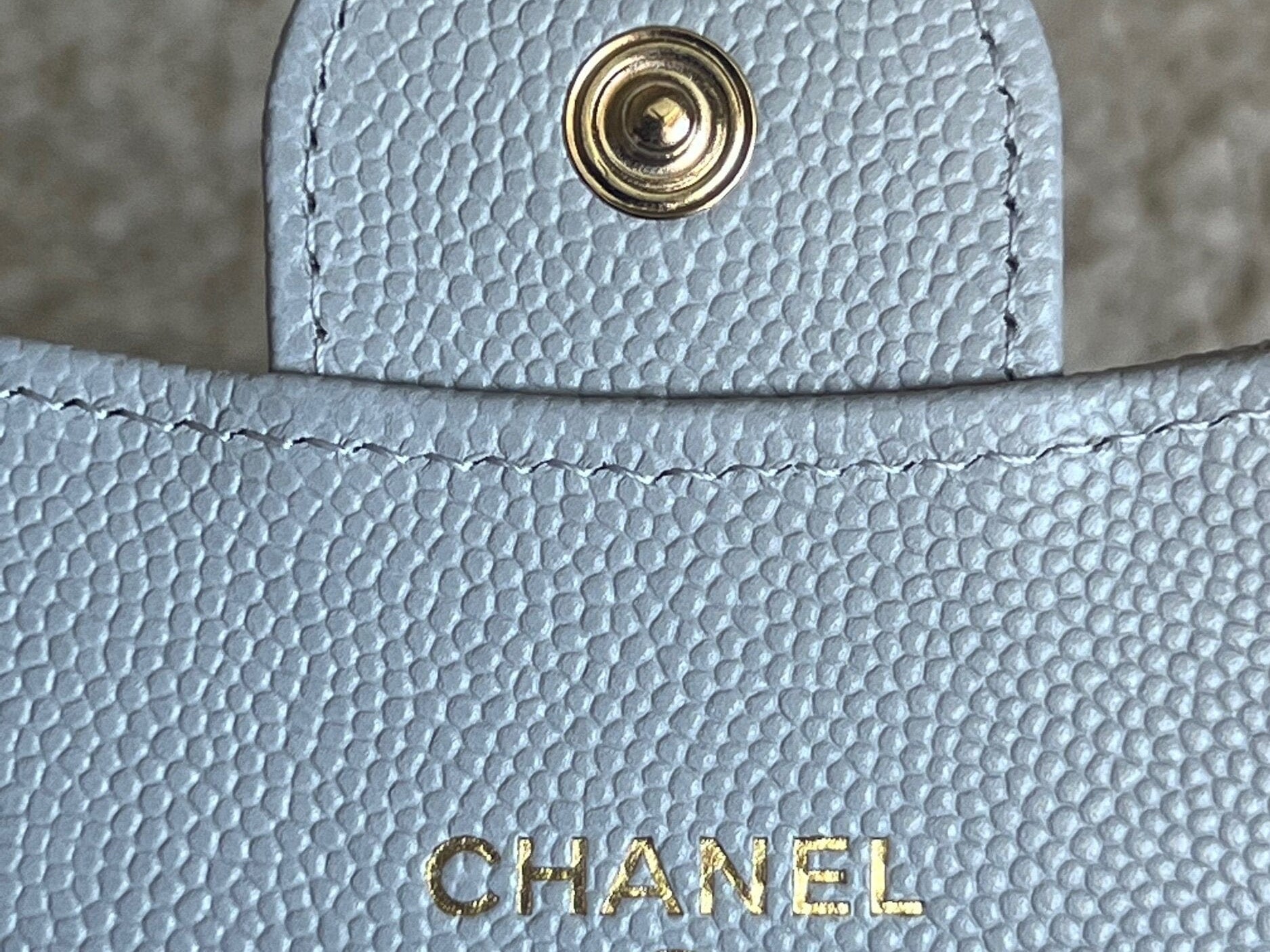 CHANEL Handbag 21A Caviar Quilted Flap Card Holder On Chain Grey -Knockoff
