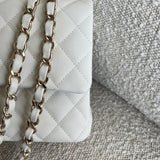 CHANEL Handbag 21A White Caviar Quilted Classic Flap Medium LGHW -Knockoff
