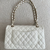 CHANEL Handbag 21A White Caviar Quilted Classic Flap Medium LGHW -Knockoff
