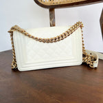 CHANEL Handbag 21A White Caviar Quilted Small Boy Bag LGHW -Knockoff
