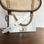 CHANEL Handbag 21A White Caviar Quilted Small Boy Bag LGHW -Knockoff
