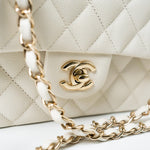 CHANEL Handbag 21A White/ Ivory Caviar Quilted Classic Flap Medium Light Gold Hardware -Knockoff
