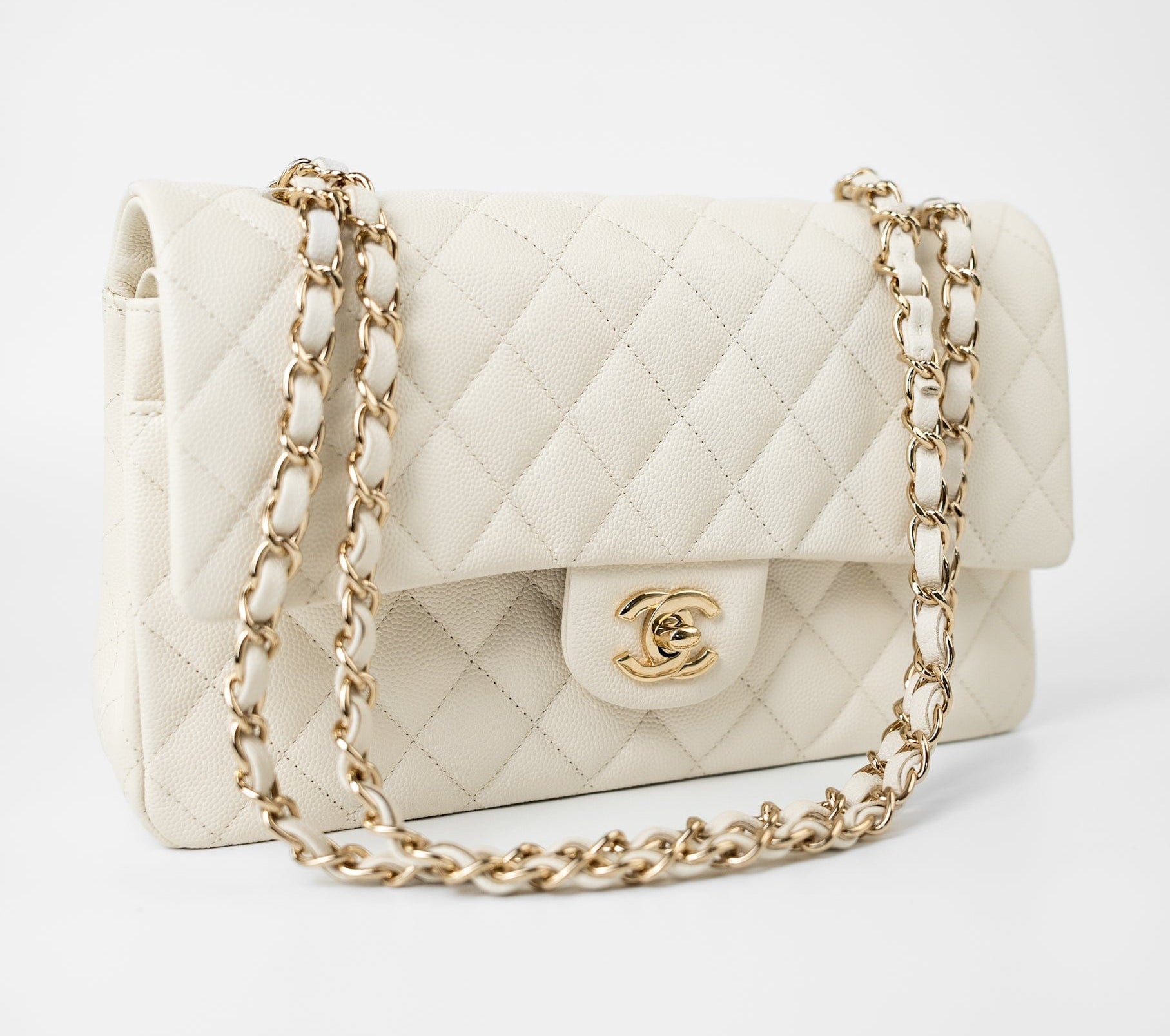 CHANEL Handbag 21A White/ Ivory Caviar Quilted Classic Flap Medium Light Gold Hardware -Knockoff
