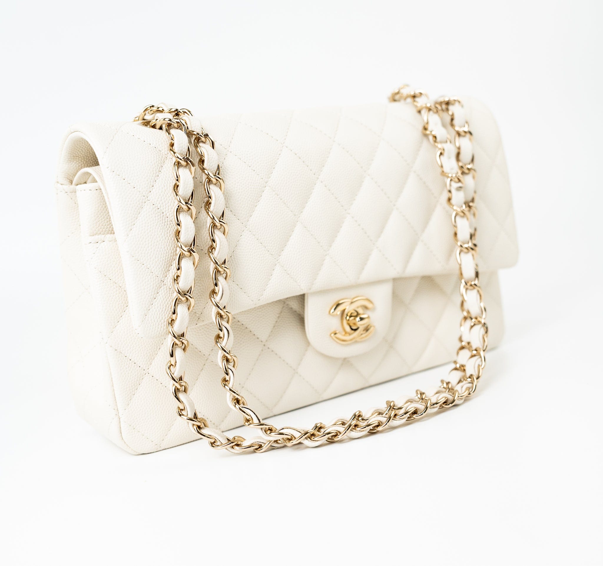 CHANEL Handbag 21A White/ Ivory Caviar Quilted Classic Flap Medium Light Gold Hardware -Knockoff
