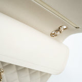 CHANEL Handbag 21A White/ Ivory Caviar Quilted Classic Flap Medium Light Gold Hardware -Knockoff
