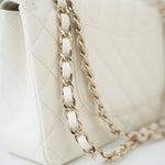 CHANEL Handbag 21A White/ Ivory Caviar Quilted Classic Flap Medium Light Gold Hardware -Knockoff
