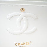 CHANEL Handbag 21A White/ Ivory Caviar Quilted Classic Flap Medium Light Gold Hardware -Knockoff
