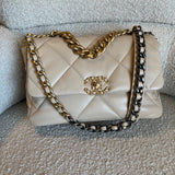 CHANEL Handbag 21B Beige Lambskin Quilted 19 Flap Medium/Large Mixed Hardware -Knockoff
